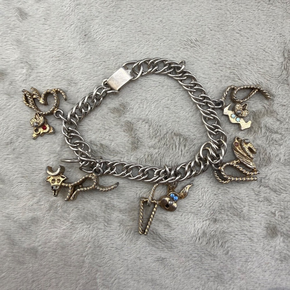 Vintage Star Charm Bracelet Silver Tone Dog Cat Cow 7"